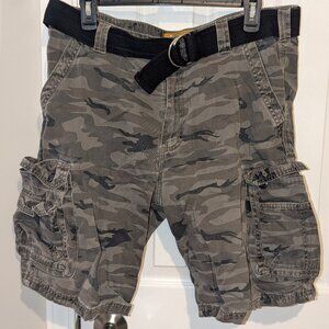 Lee Dungaree Camo Cargo Shorts Size 34